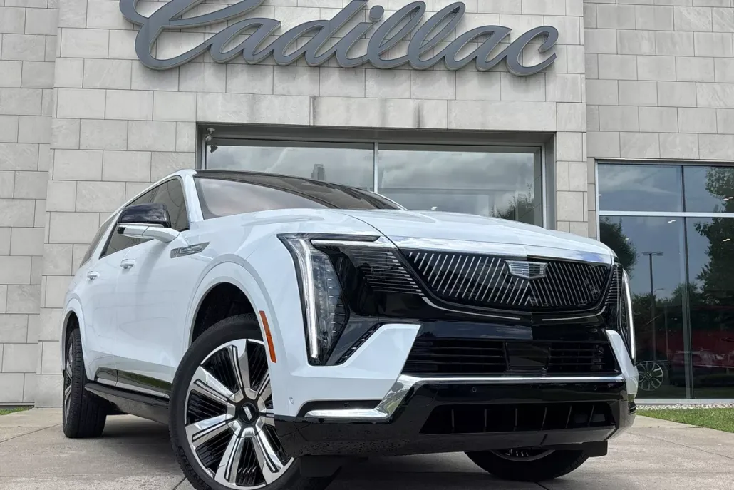 2026 Cadillac Escalade Premium Luxury photo 1