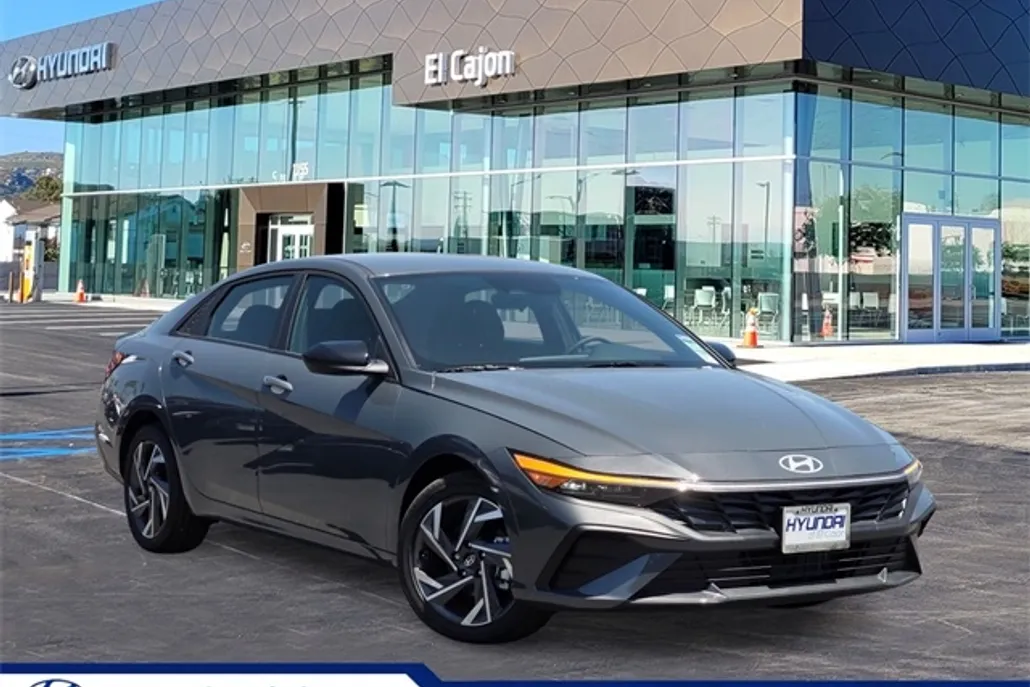 2025 Hyundai Elantra Hybrid SEL Sport photo 1