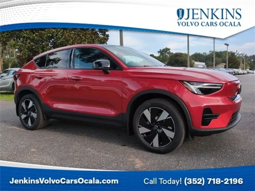 2024 Volvo C40 Recharge photo 1