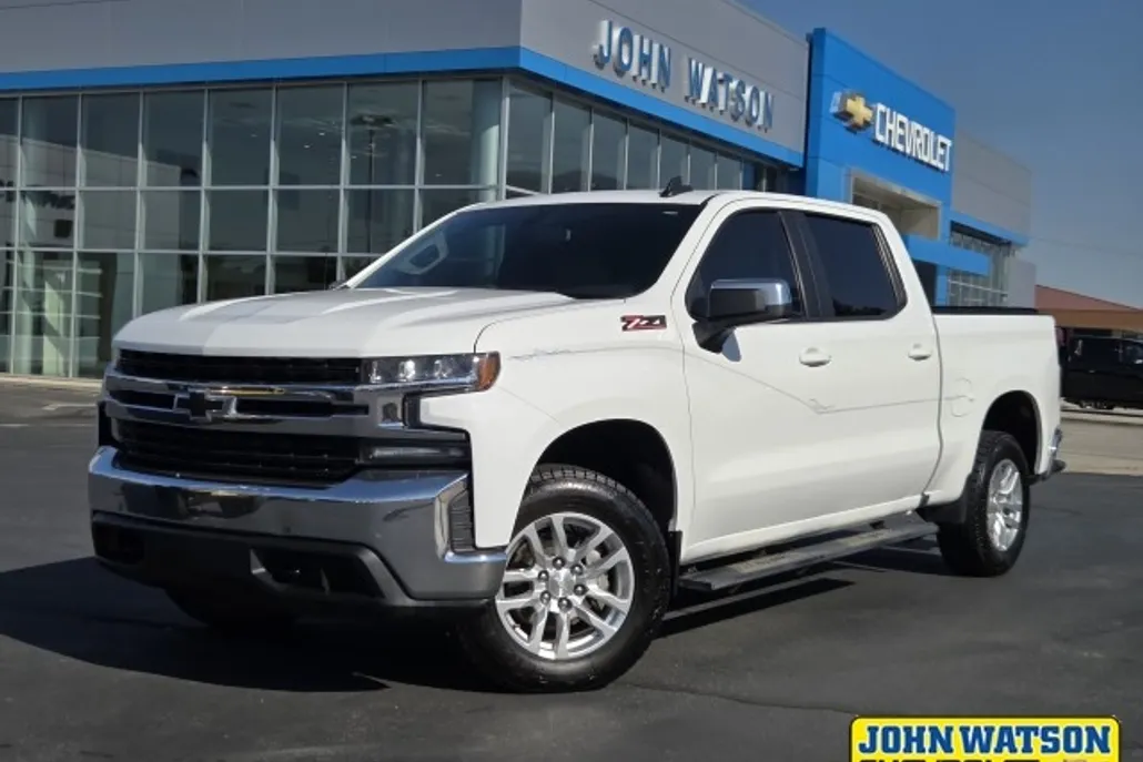 2019 Chevrolet Silverado 1500 LT photo 1
