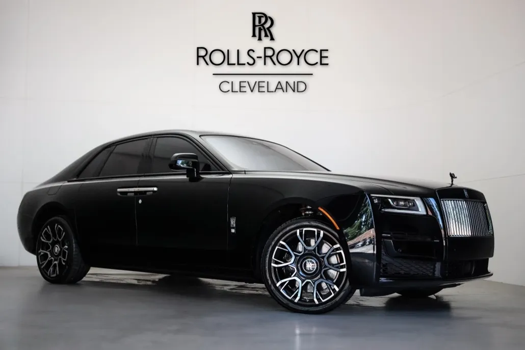 2023 Rolls Royce Ghost Black Badge photo 1
