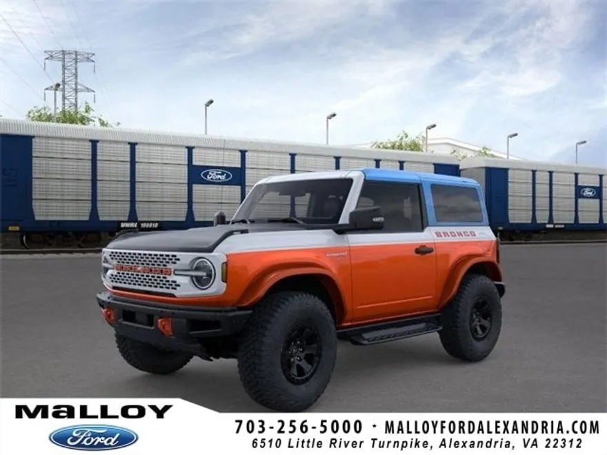 2025 Ford Bronco First Edition photo 1