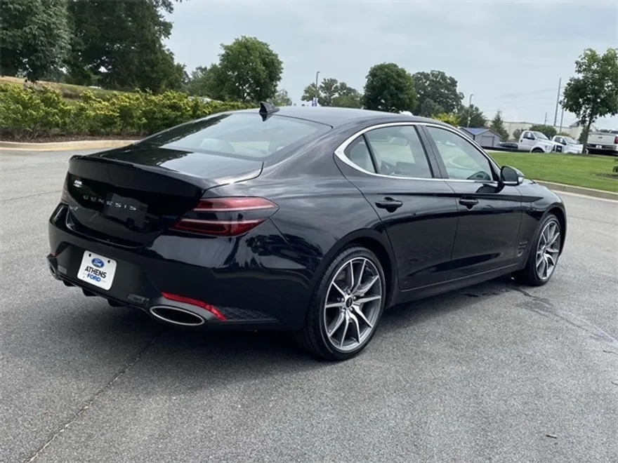 2025 Genesis G70 2.5T photo 1