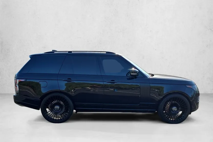 2020 Land Rover Range Rover HSE photo 1