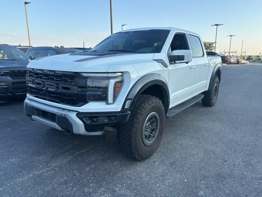 2024 Ford F-150 Raptor photo 1