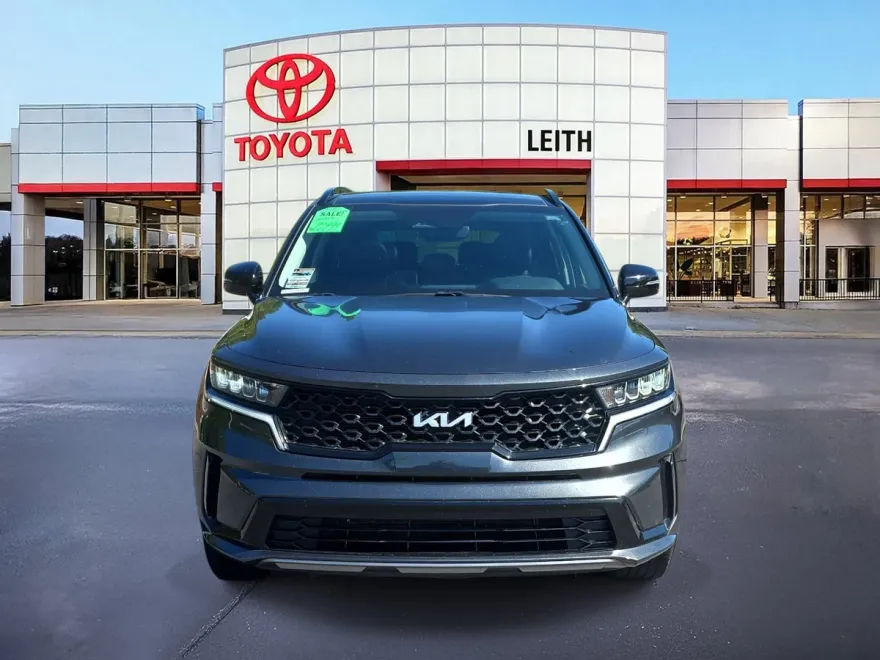 2022 Kia Sorento S photo 1