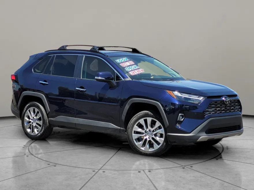 2023 Toyota RAV4 Limited photo 1