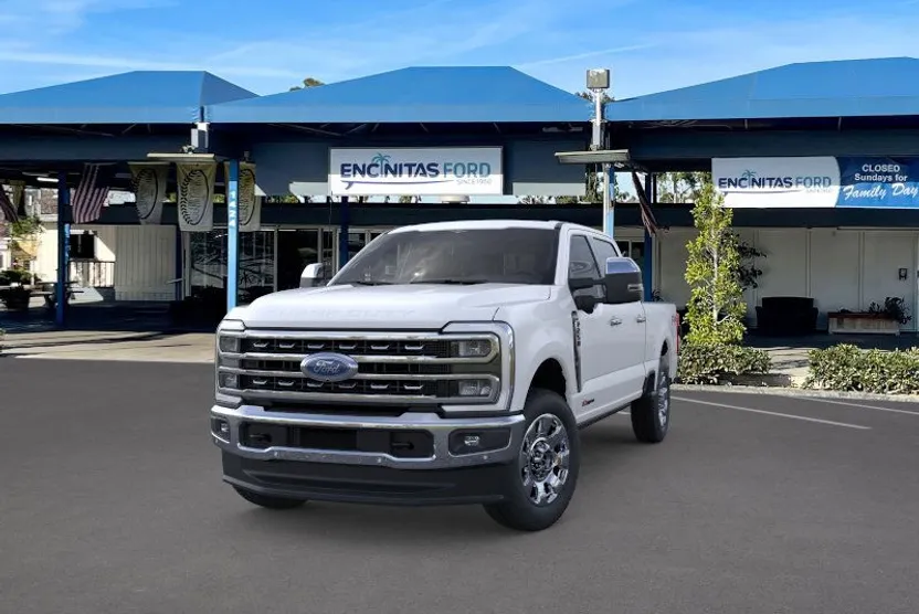 2025 Ford F-250 Lariat photo 1