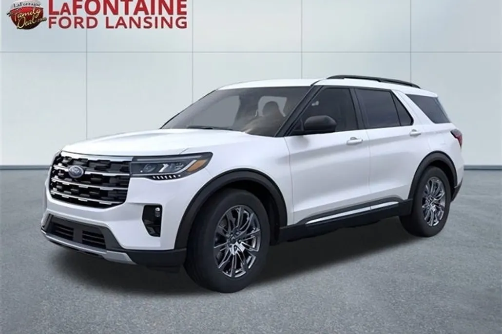 2025 Ford Explorer photo 1