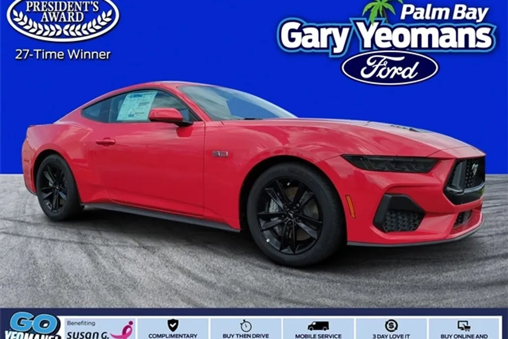 2025 Ford Mustang GT photo 1