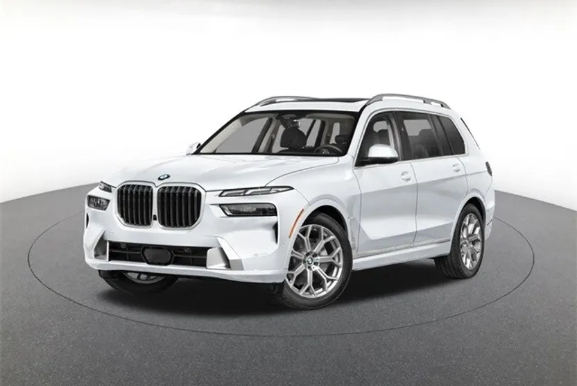 2026 Bmw X7 M60i photo 1