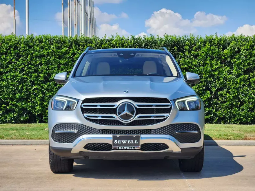 2022 Mercedes Benz GLE 450 4MATIC photo 1