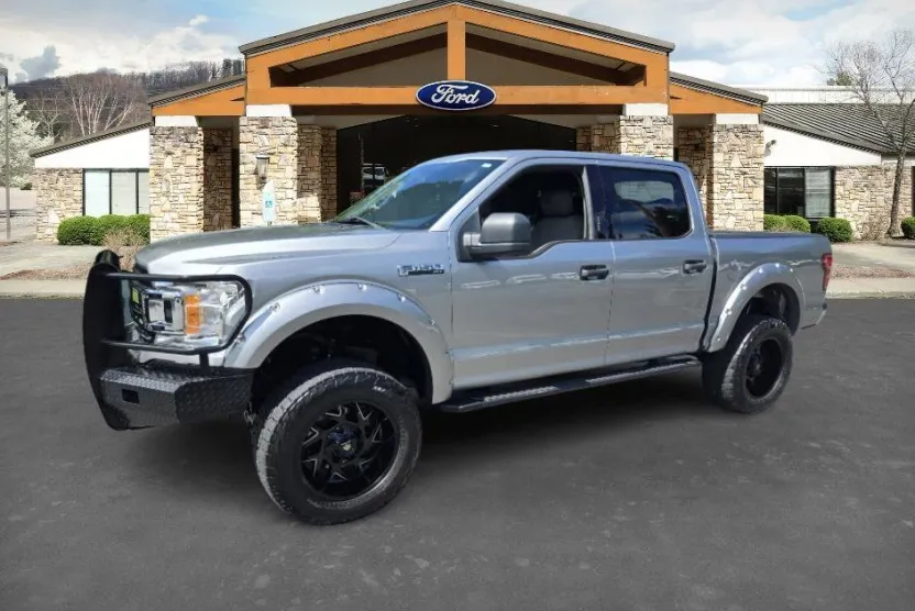 2020 Ford F-150 XLT photo 1