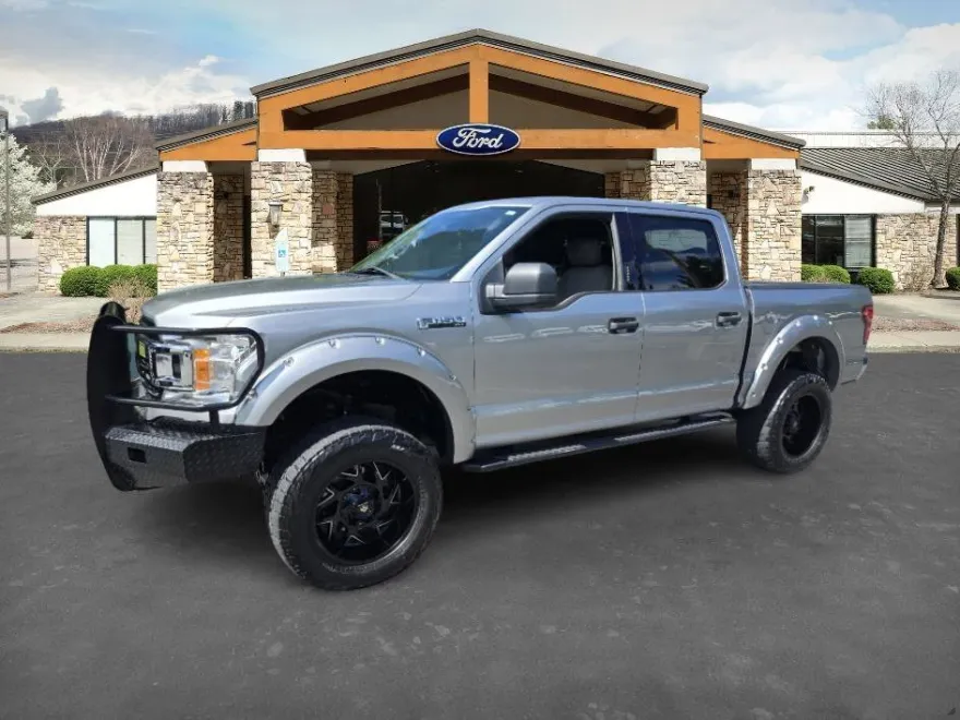 2020 Ford F-150 XLT photo 1