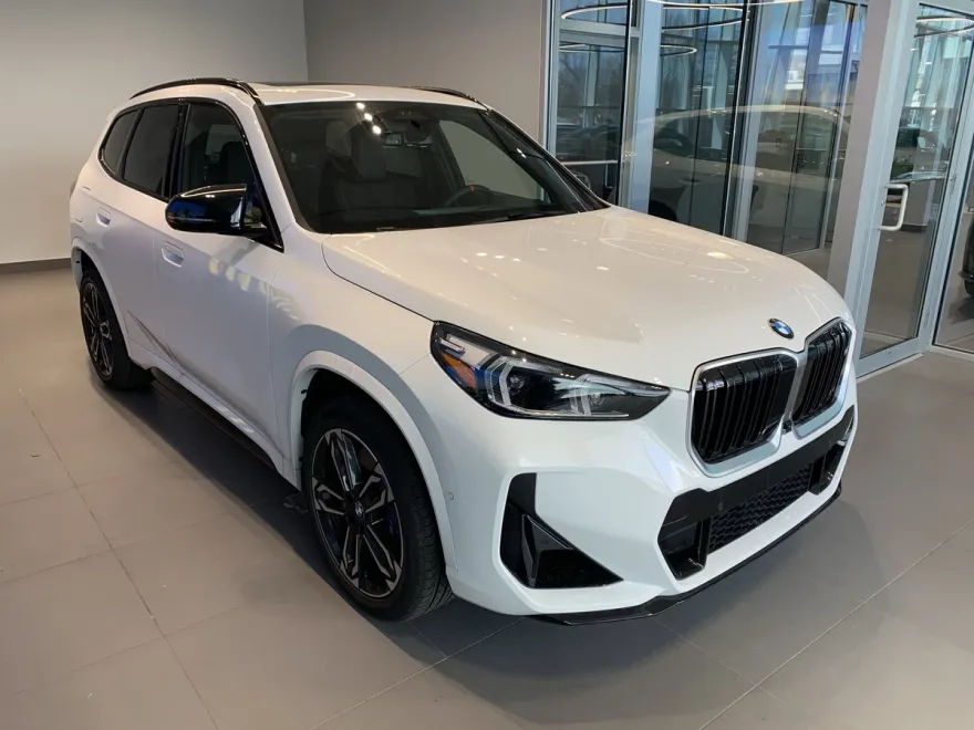 2025 Bmw X1 M35i photo 1