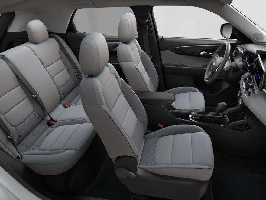 2026 Chevrolet Trailblazer LS photo 1