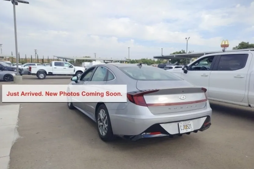 2023 Hyundai Sonata SEL photo 1