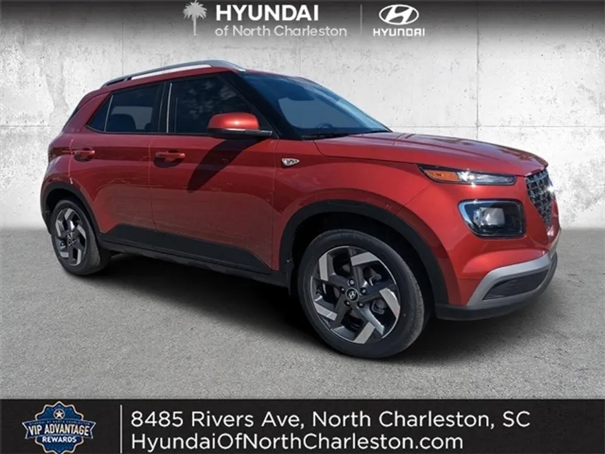 2025 Hyundai Venue SEL photo 1