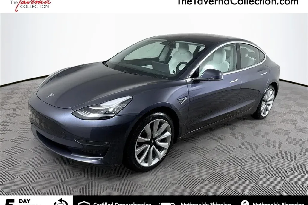2018 Tesla Model 3 Long Range photo 1