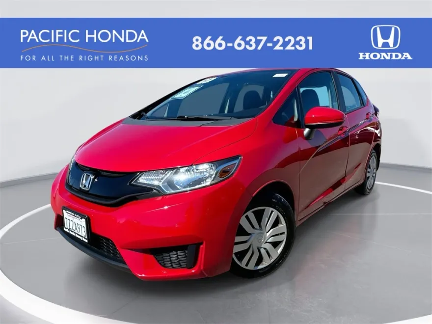2017 Honda Fit LX photo 1
