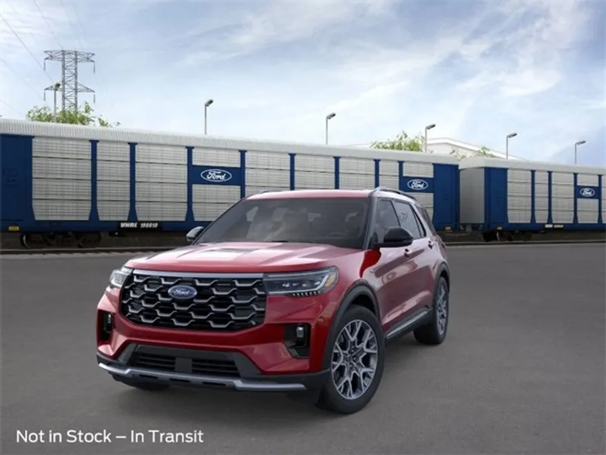 2025 Ford Explorer Platinum photo 1