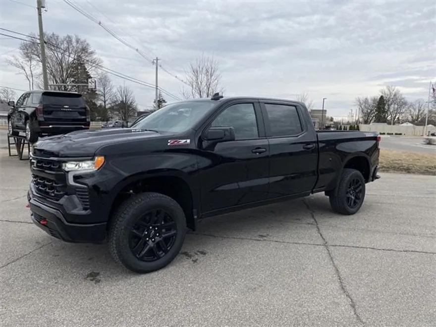 2025 Chevrolet Silverado 1500 LT Trail Boss photo 1