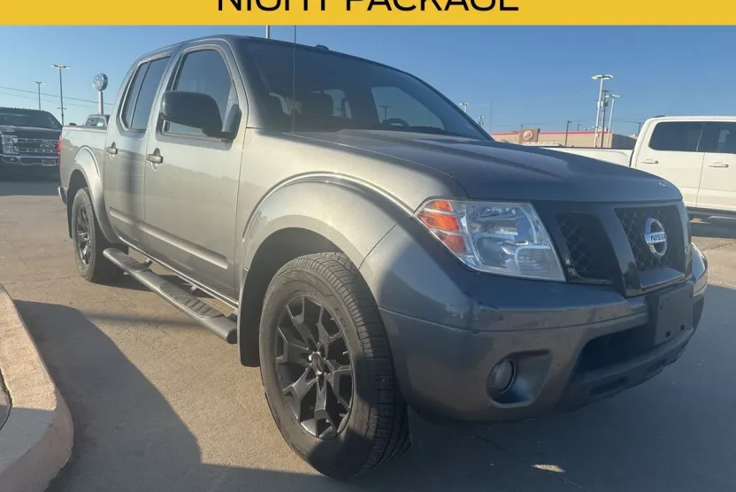 2018 Nissan Frontier SV photo 1