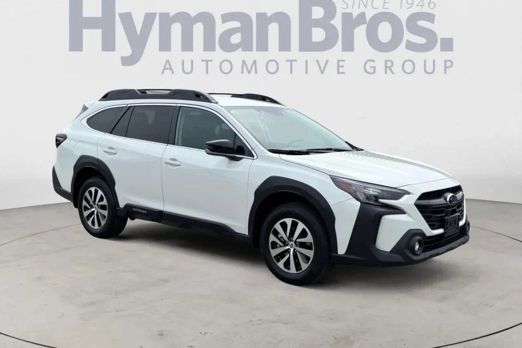 2024 Subaru Outback Premium photo 1