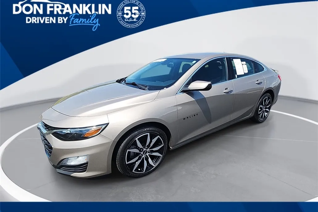 2022 Chevrolet Malibu RS photo 1