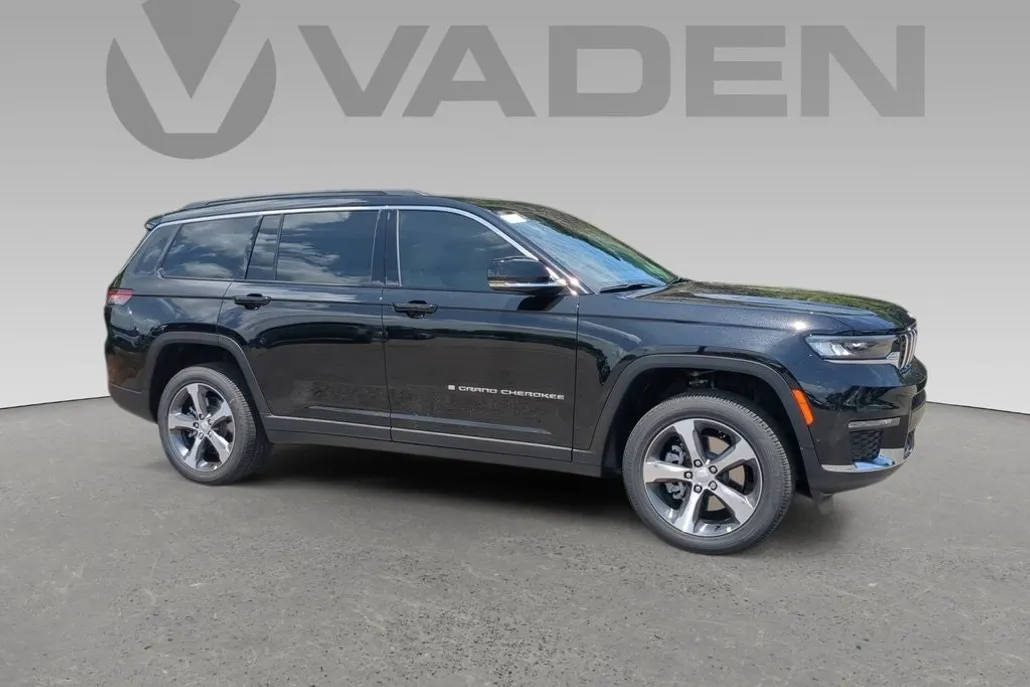 2025 Jeep Grand Cherokee Limited photo 1