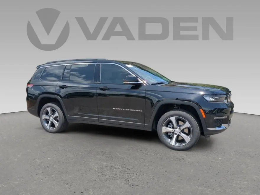 2025 Jeep Grand Cherokee Limited photo 1