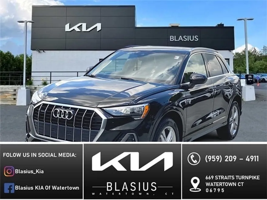 2022 Audi Q3 Premium S line photo 1