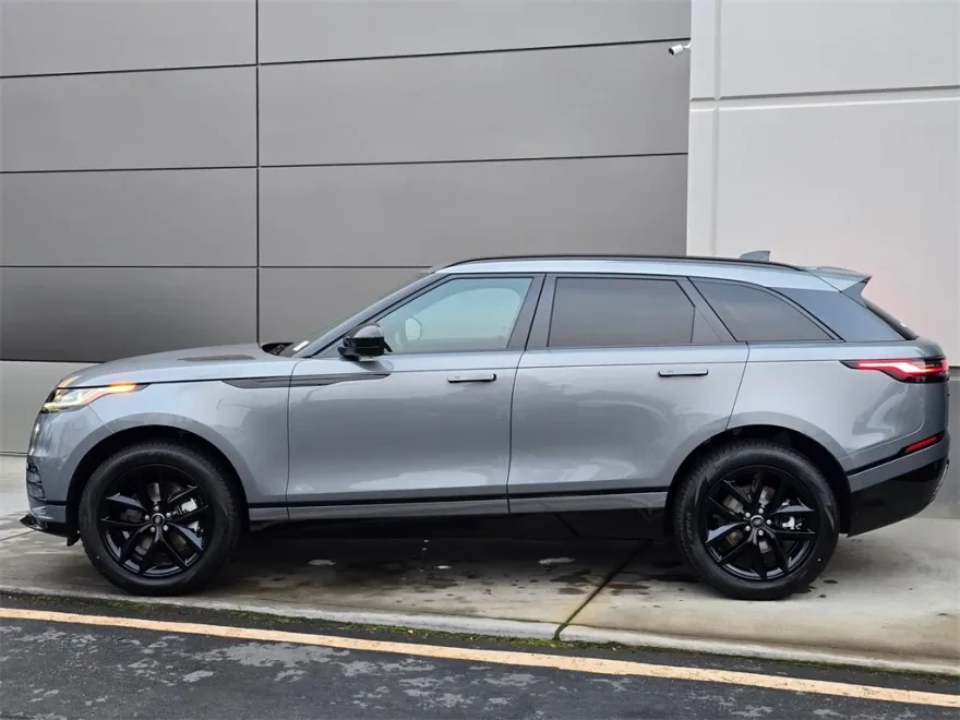 2025 Land Rover Range Rover Velar SE photo 1
