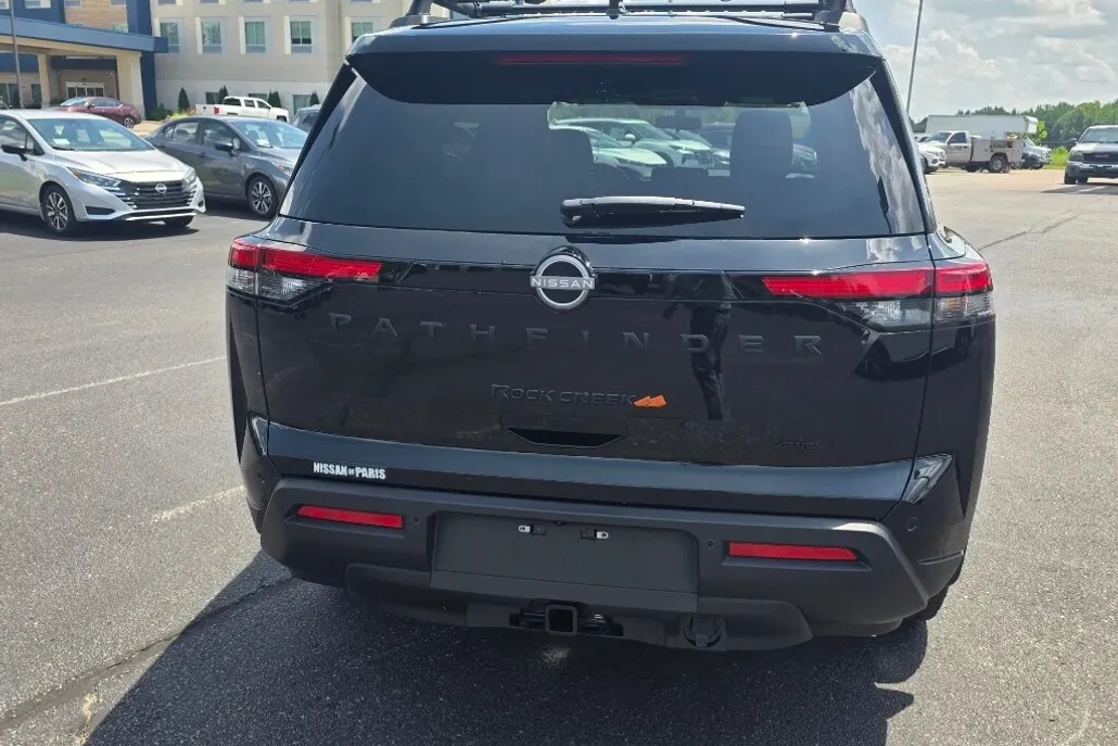 2025 Nissan Pathfinder Rock Creek photo 1