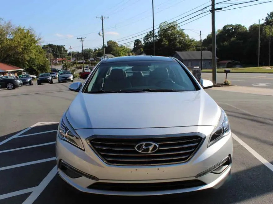 2015 Hyundai Sonata Limited photo 1