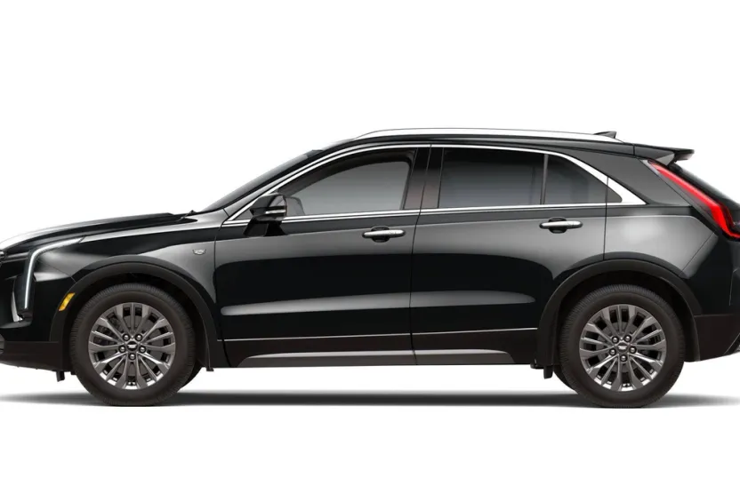 2025 Cadillac XT4 Premium Luxury photo 1