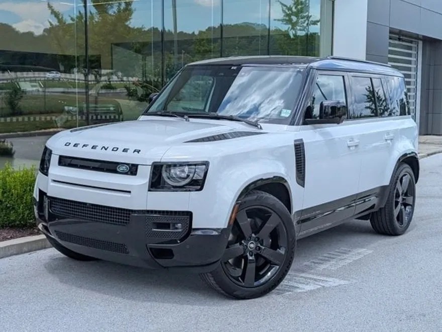 2025 Land Rover Defender 110 X-Dynamic SE photo 1