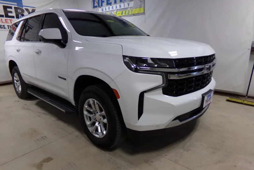 2023 Chevrolet Tahoe LS photo 1