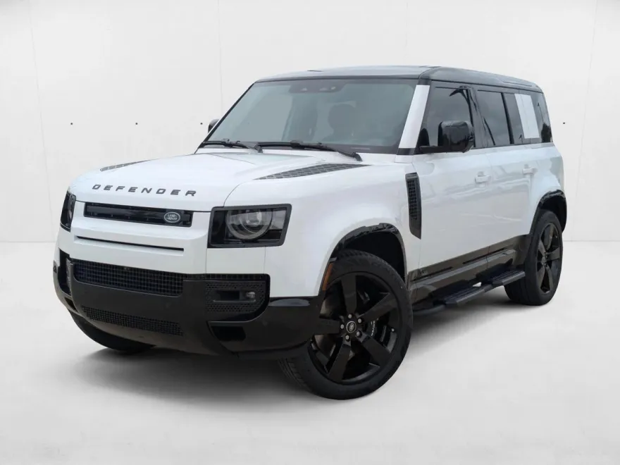 2025 Land Rover Defender 110 V8 photo 1