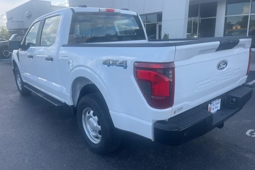 2025 Ford F-150 XL photo 1