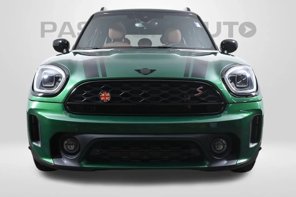 2023 Mini Countryman ALL4 S photo 1