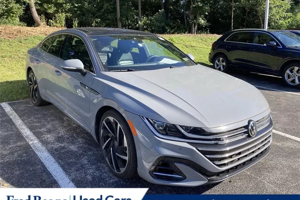 2023 Volkswagen Arteon SEL Premium R-Line photo 1