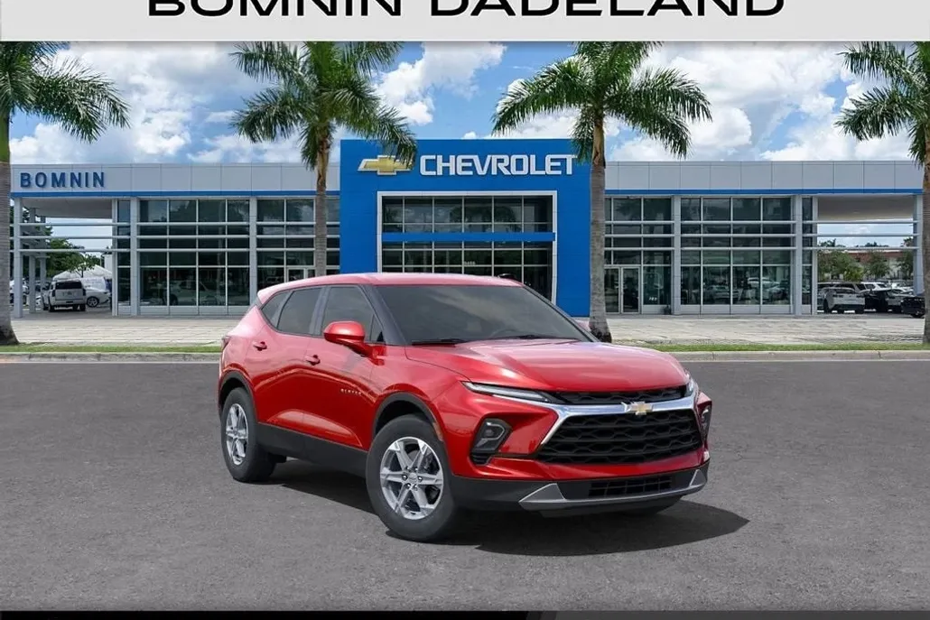2025 Chevrolet Blazer 2LT photo 1