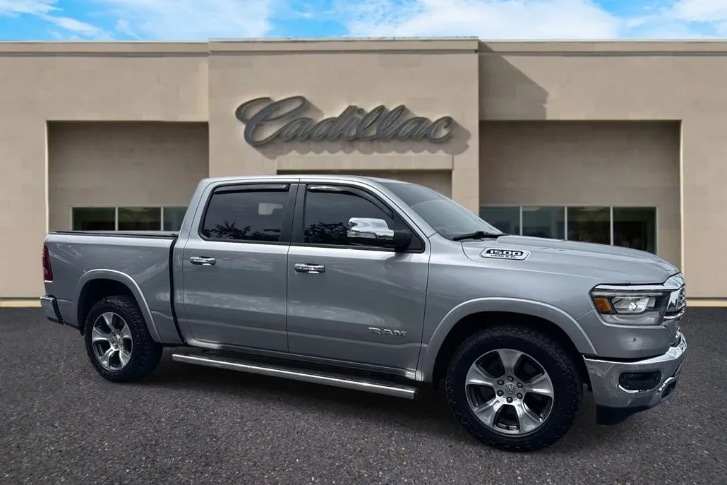 2019 Ram 1500 Laramie photo 1