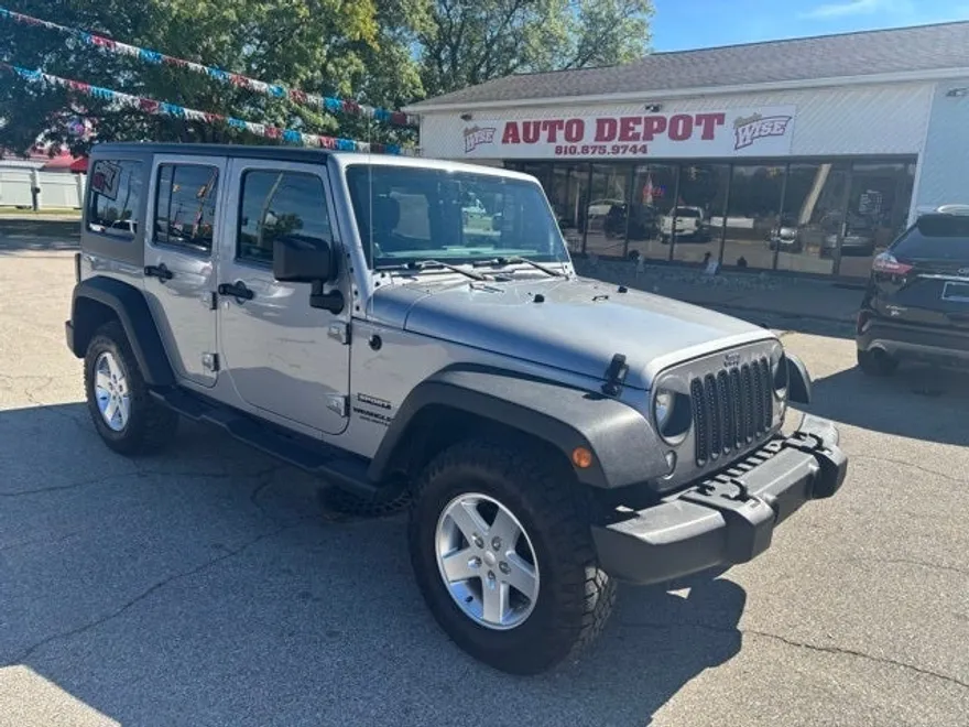2014 Jeep Wrangler Unlimited Sport photo 1