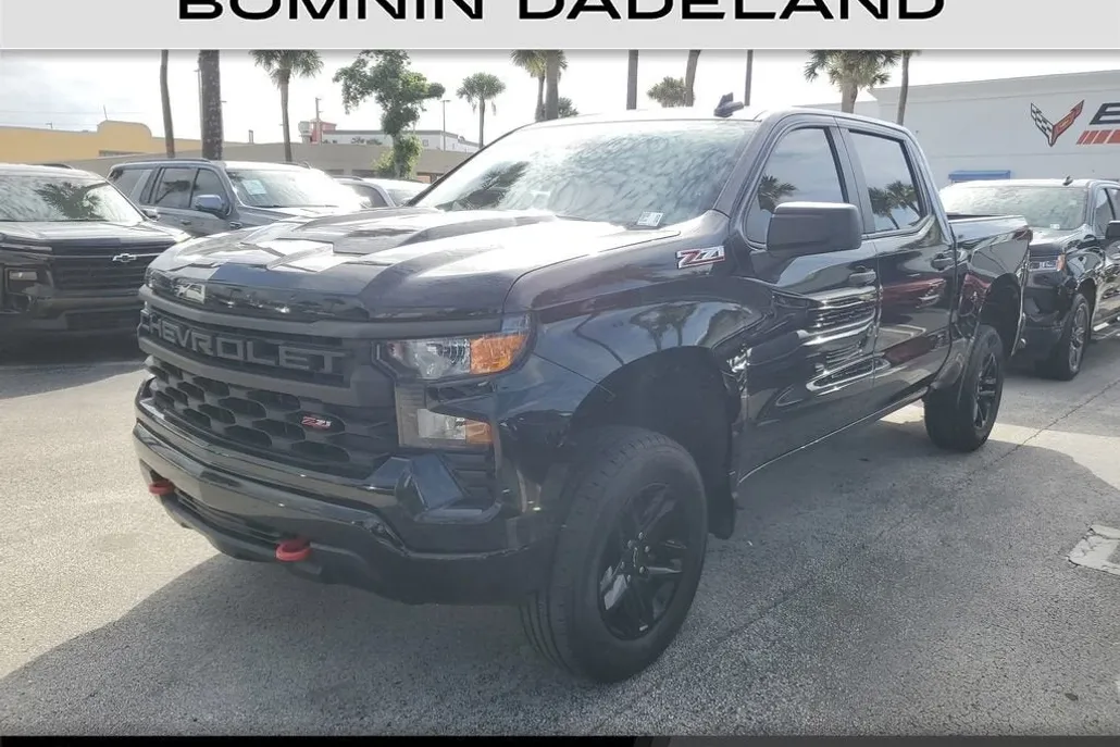 2022 Chevrolet Silverado 1500 Custom Trail Boss photo 1