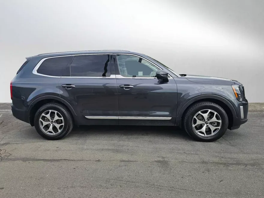 2021 Kia Telluride EX photo 1