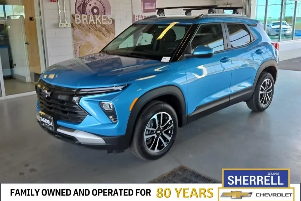2025 Chevrolet Trailblazer LT photo 1