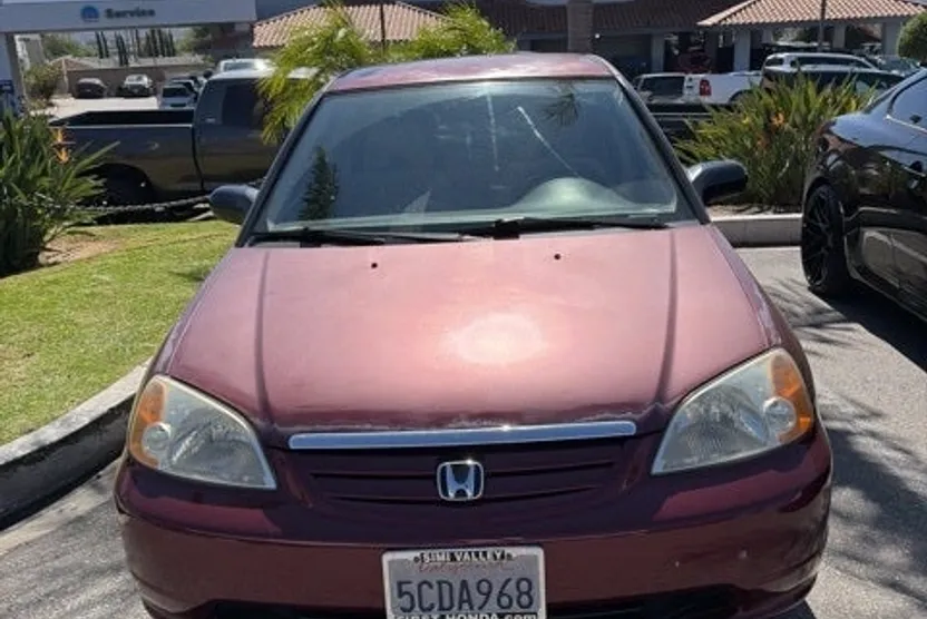 2003 Honda Civic LX photo 1