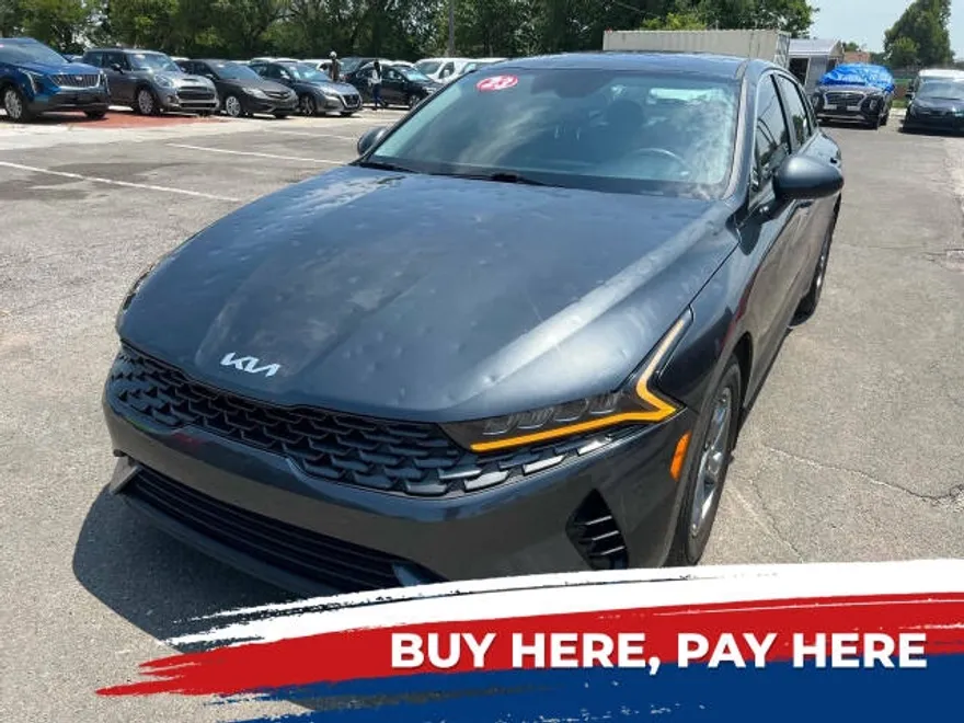 2023 Kia K5 LXS photo 1